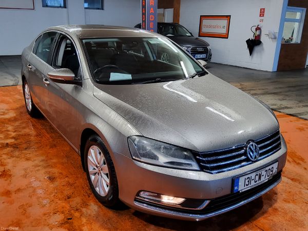Volkswagen Passat Saloon, Diesel, 2013, Brown