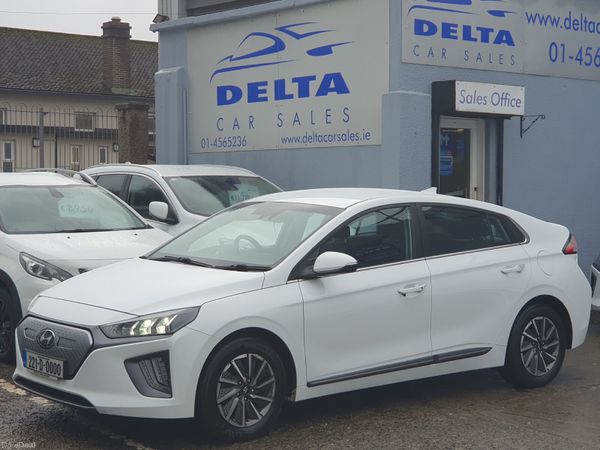 Hyundai IONIQ Hatchback, Electric, 2022, White