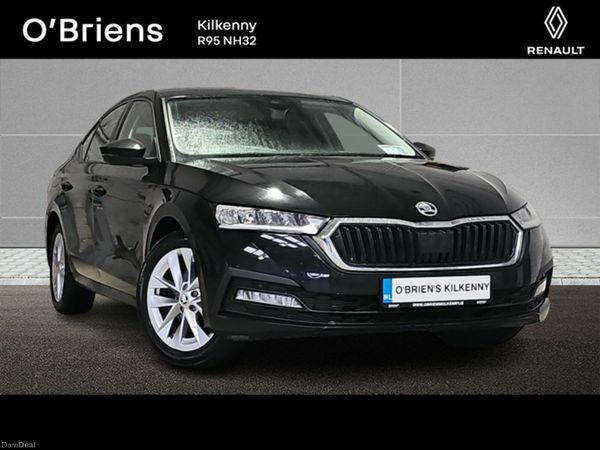 Skoda Octavia Saloon, Petrol Hybrid, 2024, Black
