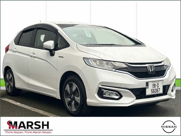 Honda Fit Hatchback, Petrol Hybrid, 2019, White