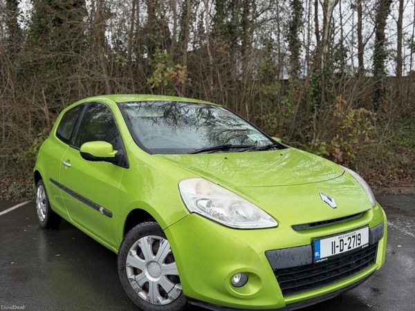 Renault Clio Hatchback, Petrol, 2011, Green