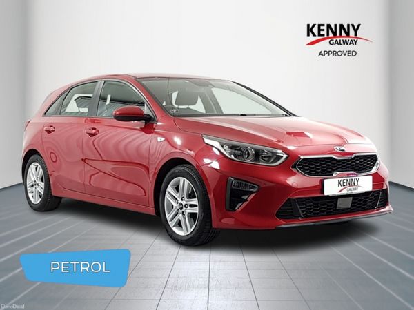 Kia Ceed Hatchback, Petrol, 2019, Red