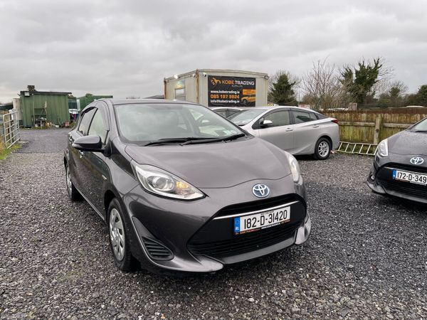 Toyota Aqua Hatchback, Petrol Hybrid, 2018, Grey