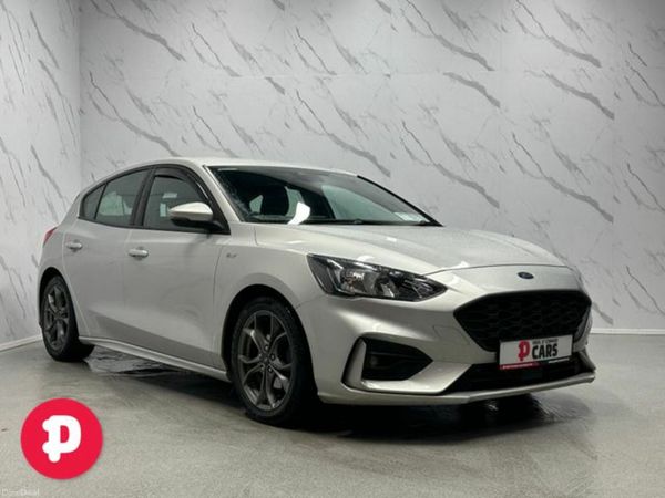 Ford Focus Hatchback, Diesel, 2019, Grey