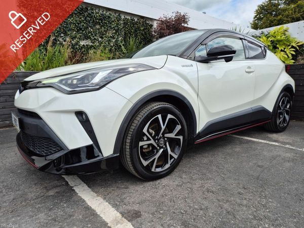 Toyota C-HR SUV, Petrol Hybrid, 2020, White