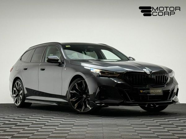 BMW 5-Series Estate, Petrol Plug-in Hybrid, 2025, Grey