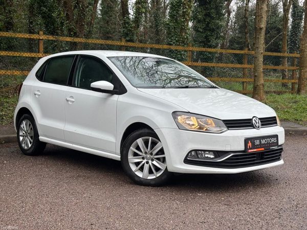 Volkswagen Polo Hatchback, Petrol, 2017, White