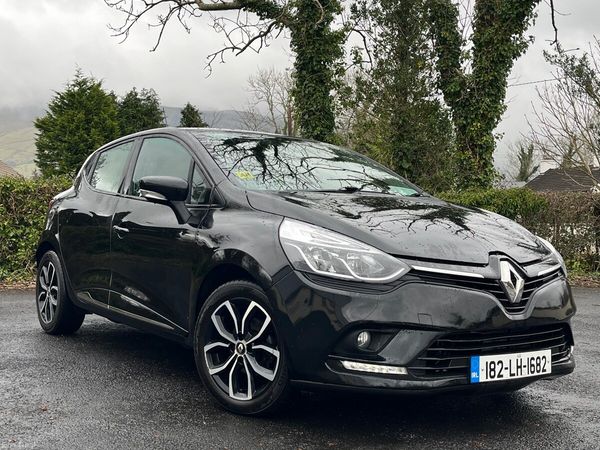 Renault Clio Hatchback, Petrol, 2018, Black