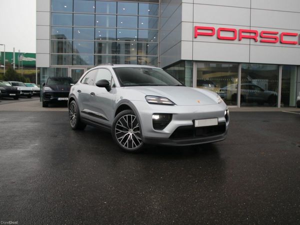 Porsche Macan SUV, Electric, 2026, 