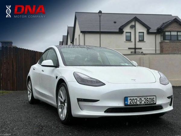 Tesla Model 3 Saloon, Electric, 2020, White