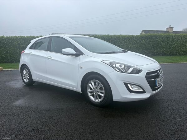 Hyundai i30 Hatchback, Diesel, 2016, White