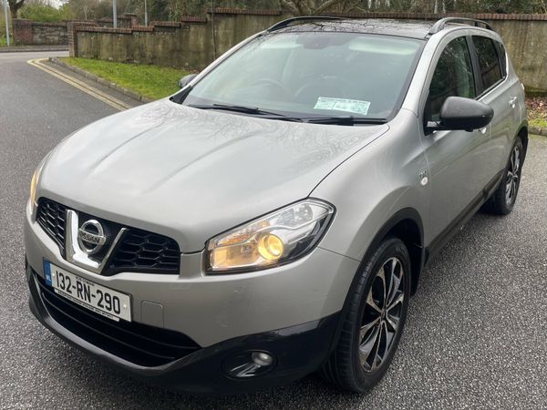 Nissan Qashqai Saloon, Diesel, 2013, Silver