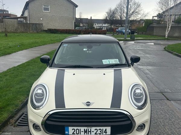Mini Cooper Hatchback, Petrol, 2020, White