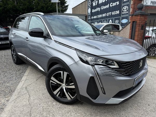 Peugeot 5008 MPV, Diesel, 2021, Grey