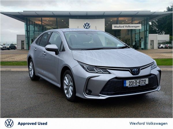 Toyota Corolla Saloon, Petrol Hybrid, 2023, Grey
