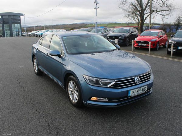 Volkswagen Passat Saloon, Diesel, 2016, Blue