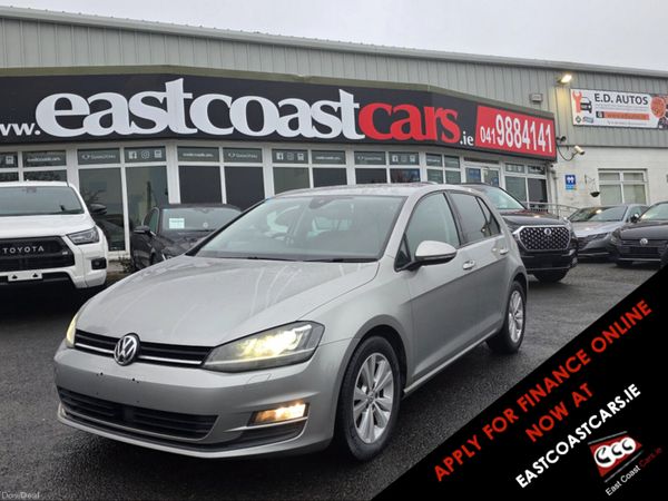 Volkswagen Golf Hatchback, Petrol, 2017, Silver