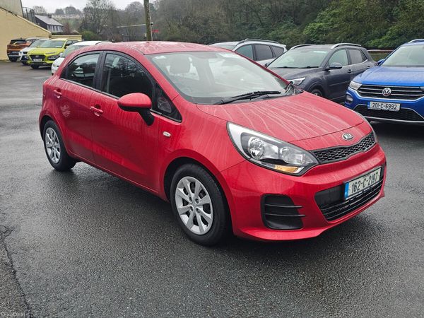 Kia Rio Hatchback, Petrol, 2016, Red