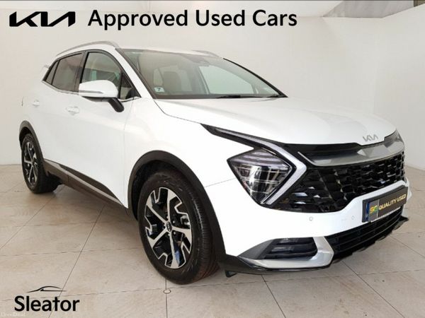 Kia Sportage MPV, Diesel, 2022, White