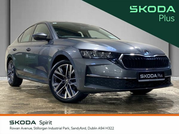 Skoda Octavia Saloon, Diesel, 2024, Grey
