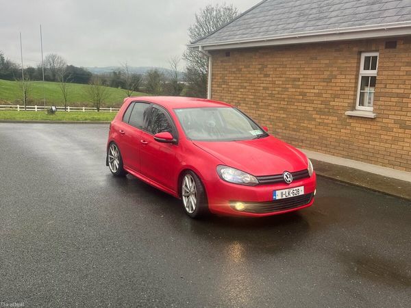 Volkswagen Golf Hatchback, Diesel, 2011, Red