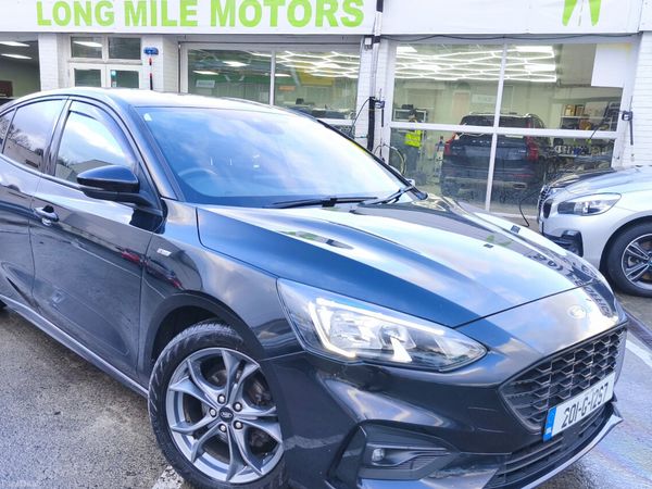 Ford Focus Hatchback, Petrol, 2020, Black