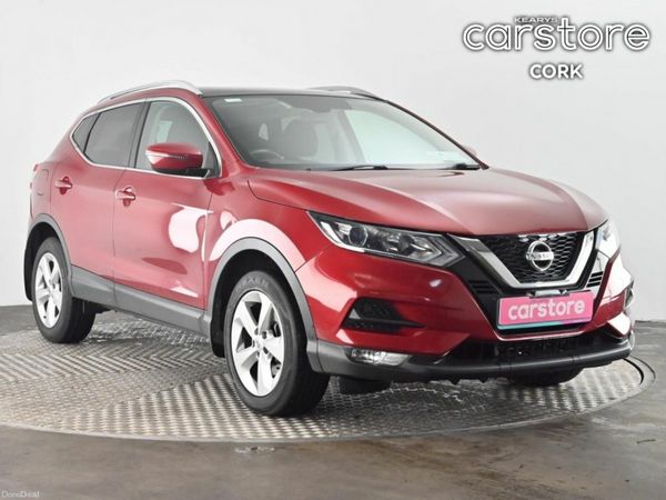 Nissan Qashqai MPV, Petrol, 2019, Red