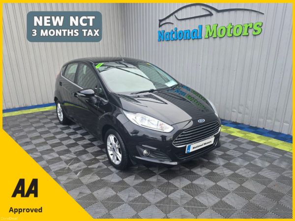 Ford Fiesta Hatchback, Petrol, 2017, Black