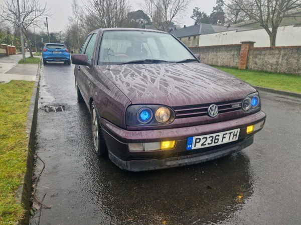 Volkswagen Golf Hatchback, Petrol, 1997, Purple