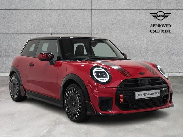 Mini Cooper Hatchback, Petrol, 2025, Red