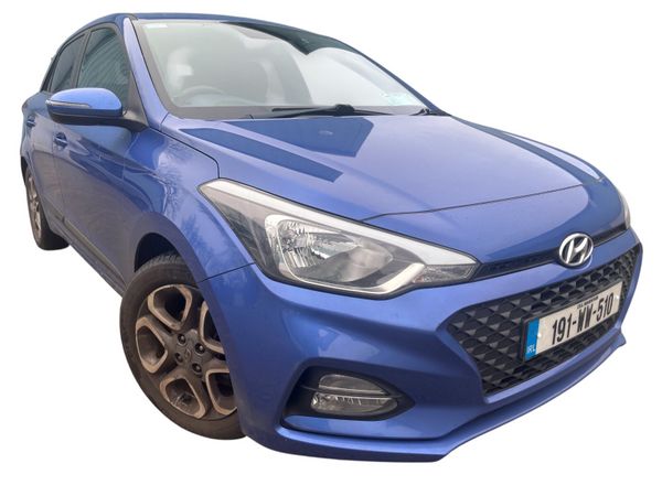 Hyundai i20 Hatchback, Petrol, 2019, Blue