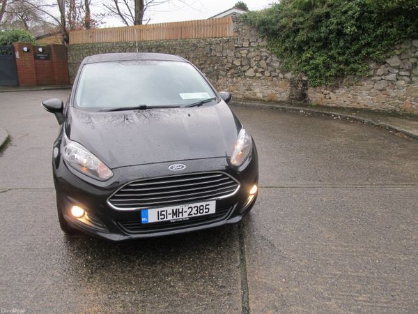 Ford Fiesta Hatchback, Petrol, 2015, Black