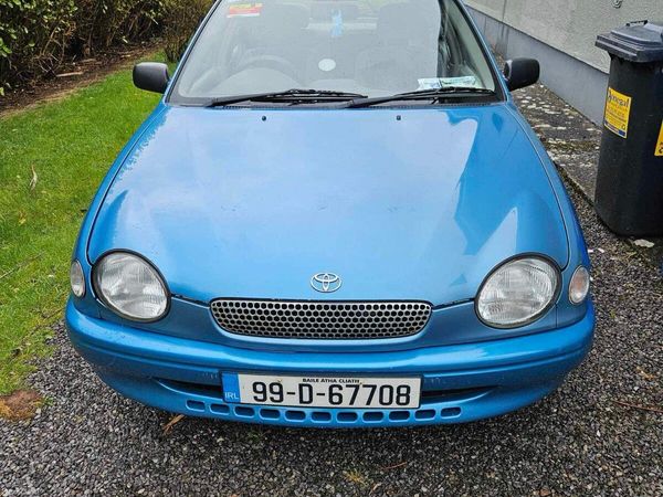 Toyota Corolla Hatchback, Petrol, 1999, Blue