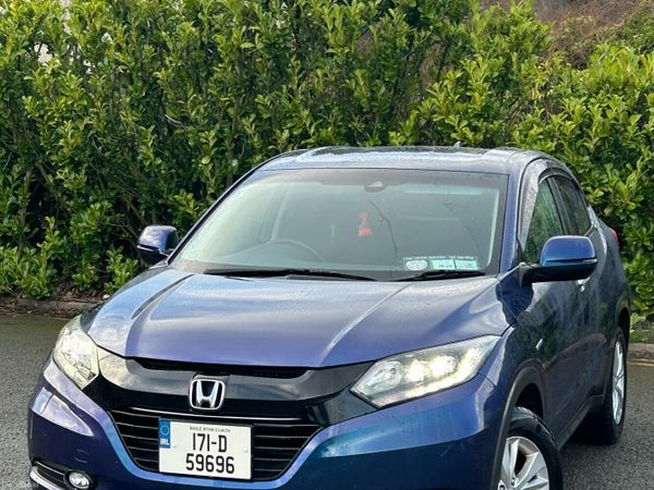 Honda Vezel MPV, Petrol Hybrid, 2017, Blue