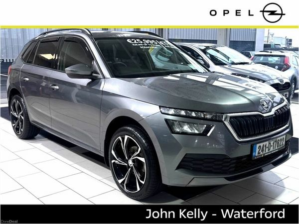 Skoda Kamiq Hatchback, Petrol, 2024, Grey