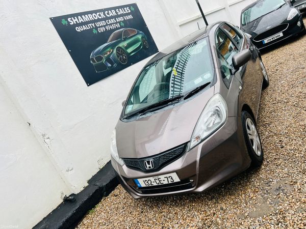 Honda Jazz Hatchback, Petrol, 2013, Beige