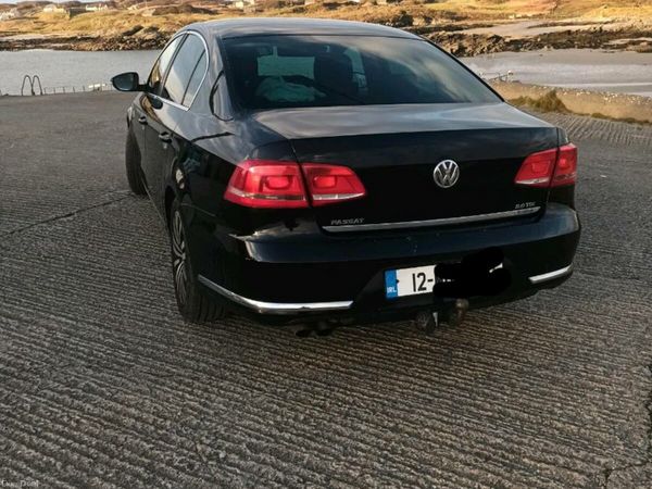 Volkswagen Passat Saloon, Diesel, 2012, Black