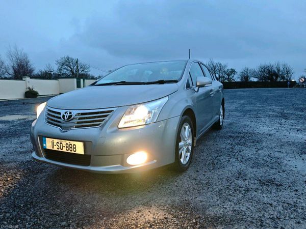 Toyota Avensis Saloon, Diesel, 2011, Grey
