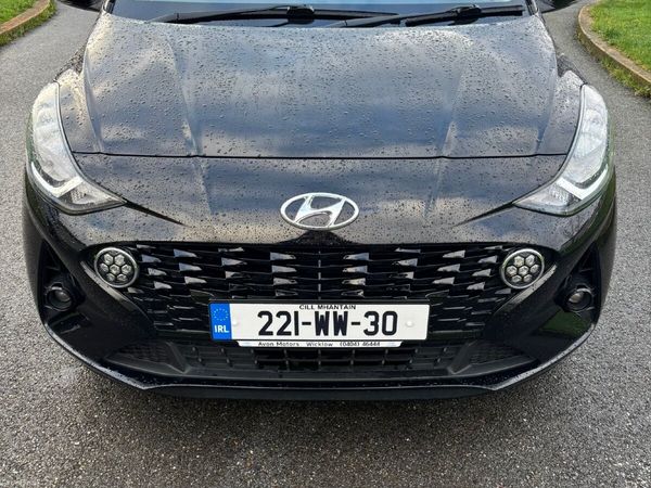 Hyundai i10 Hatchback, Petrol, 2022, Black
