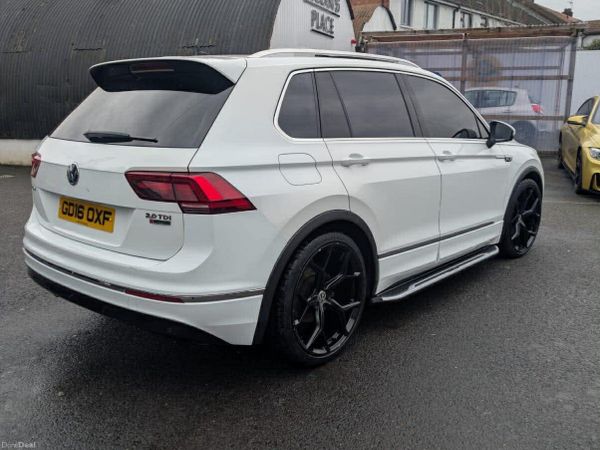 Volkswagen Tiguan SUV, Diesel, 2016, White