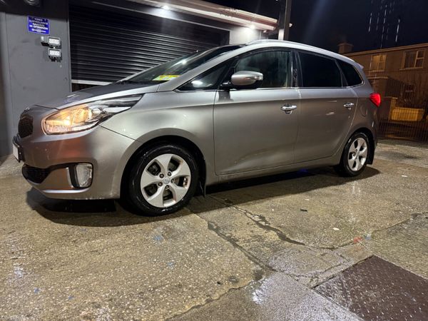 Kia Carens MPV, Diesel, 2015, Grey