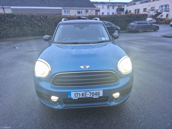Mini Cooper Hatchback, Diesel, 2017, Blue
