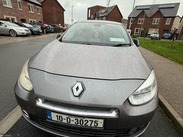Renault Fluence Saloon, Diesel, 2010, Grey