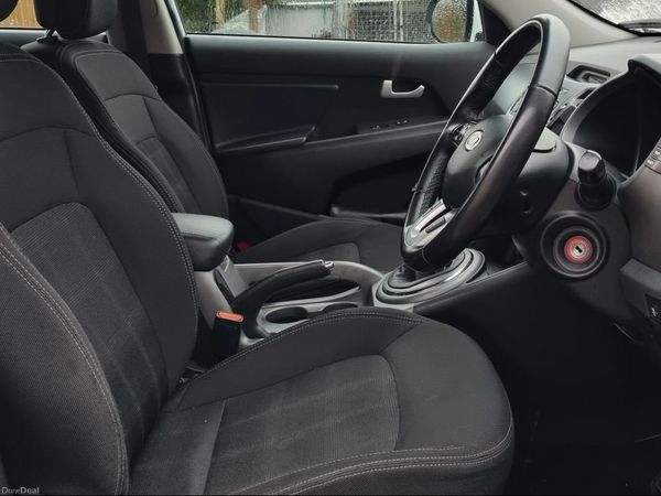 Kia Sportage SUV, Diesel, 2014, White