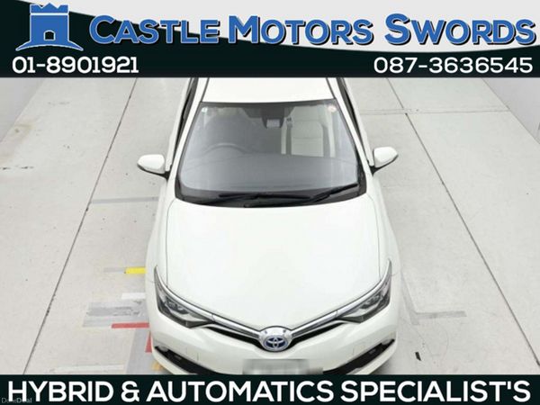 Toyota Auris Hatchback, Petrol Hybrid, 2018, White