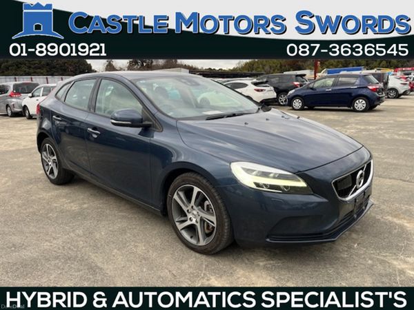 Volvo V40 Hatchback, Diesel, 2019, Blue