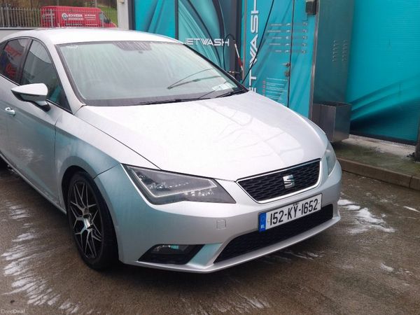 SEAT Leon Hatchback, Diesel, 2015, Silver