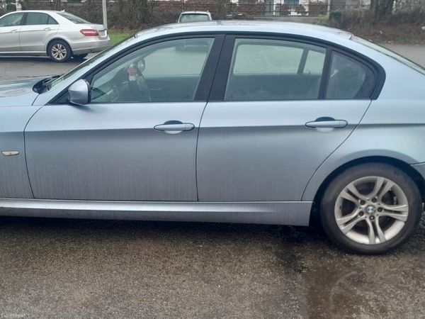 BMW 3-Series Saloon, Diesel, 2010, Blue