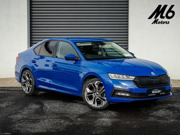 Skoda Octavia Hatchback, Diesel, 2023, Blue