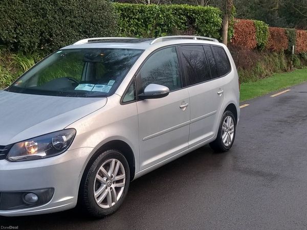 Volkswagen Touran MPV, Diesel, 2015, Silver
